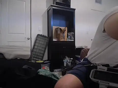 Snapshot of jasoncali305 chatting on October 7, 2025, 9:16 pm jasoncali305 online show from October 7, 2025, 9:16 pm