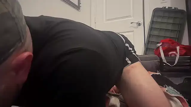 Snapshot of jasoncali305 chatting on October 10, 2025, 7:53 am jasoncali305 online show from October 10, 2025, 7:53 am