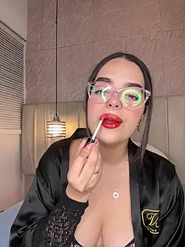 hannahst  online show from March 28, 2026, 8:21 pm