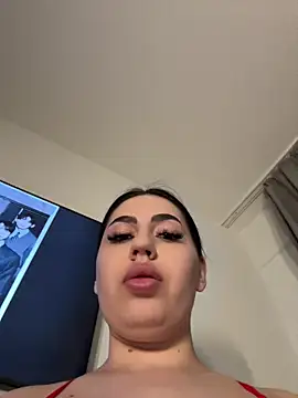 Snapshot of Andrestarr chatting on May 2, 2026, 1:22 am Andrestarr online show from May 2, 2026, 1:22 am