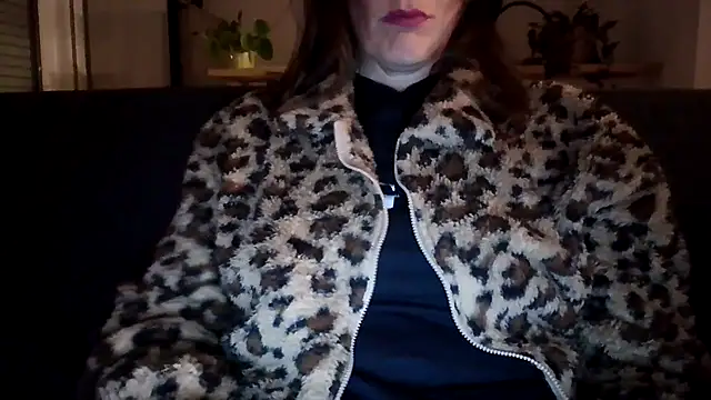 Snapshot of samantaatw chatting on September 26, 2025, 9:10 pm samantaatw online show from September 26, 2025, 9:10 pm