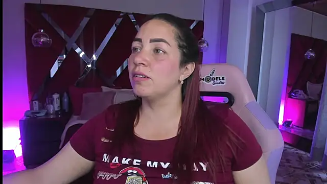 Snapshot of alexiaystive3 chatting on November 3, 2025, 7:06 pm alexiaystive3 online show from November 3, 2025, 7:06 pm