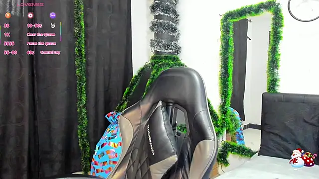 Snapshot of Almaazz chatting on January 11, 2026, 4:14 pm Almaazz online show from January 11, 2026, 4:14 pm