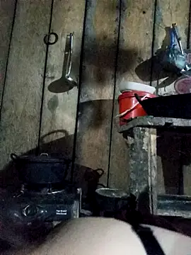 Snapshot of bonnie-00 chatting on December 2, 2025, 11:56 am bonnie-00 online show from December 2, 2025, 11:56 am