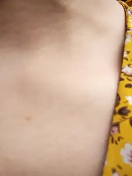 bonnie-00 online show from January 17, 2026, 4:38 am