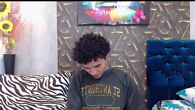 fire drako  online show from September 25, 2025, 4:07 am