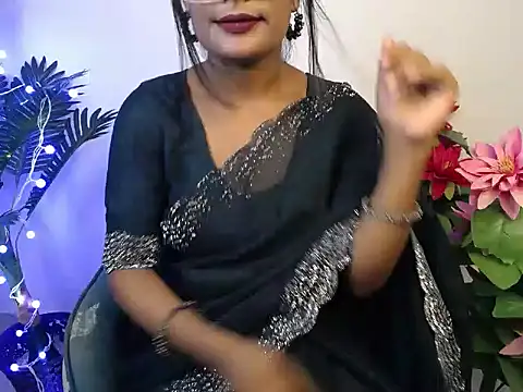 Snapshot of Naughtyy_stripgirl chatting on September 29, 2025, 8:47 pm Naughtyy stripgirl online show from September 29, 2025, 8:47 pm