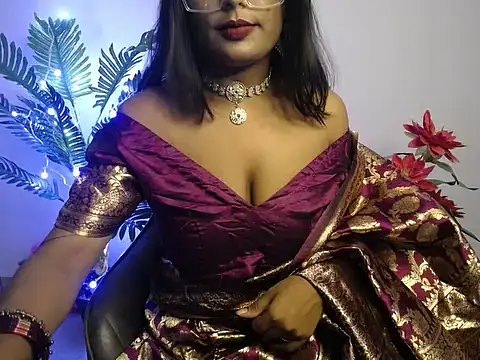Snapshot of Naughtyy_stripgirl chatting on September 23, 2025, 4:25 pm Naughtyy stripgirl online show from September 23, 2025, 4:25 pm