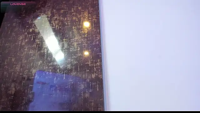 cherry skinny  online show from April 19, 2026, 3:51 am