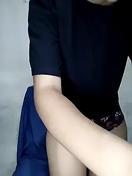 Snapshot of melzinhah03 chatting on April 5, 2026, 4:52 am melzinhah03 online show from April 5, 2026, 4:52 am