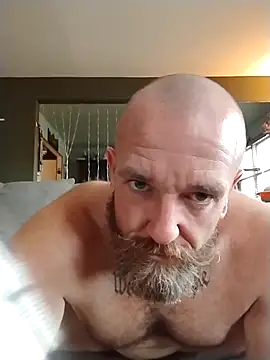 Snapshot of cloudyDadcocks chatting on September 17, 2025, 8:44 pm cloudyDadcocks online show from September 17, 2025, 8:44 pm