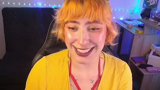 Miacatsito3 online show from June 5, 2026, 11:43 pm
