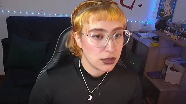 Miacatsito3 online show from June 12, 2026, 2:09 am