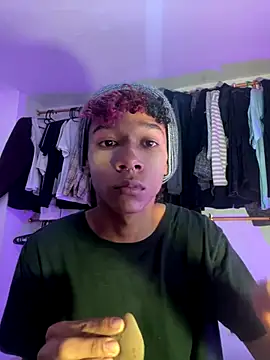 Billie Turner  online show from December 15, 2025, 1:00 am