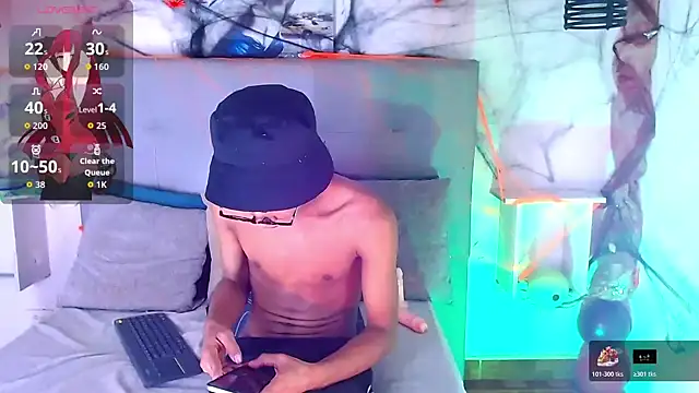 Billie Turner  online show from October 30, 2025, 4:44 am