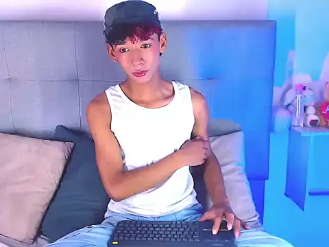 Billie Turner  online show from October 2, 2025, 1:58 pm