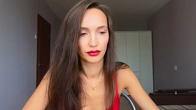 Lillian-Clark online show from April 20, 2026, 7:55 am