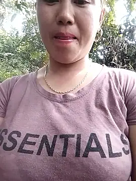 Snapshot of Dung_x chatting on March 1, 2026, 5:07 am Dung x online show from March 1, 2026, 5:07 am