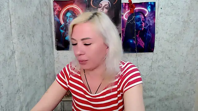 EmmaCat  online show from April 9, 2026, 6:30 am