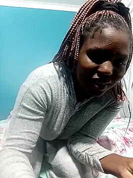 Snapshot of BlondieBitch chatting on November 16, 2025, 5:06 pm BlondieBitch online show from November 16, 2025, 5:06 pm