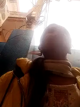 Saloni-Gupta online show from December 17, 2025, 10:09 am