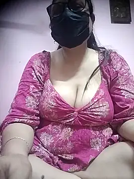 Snapshot of thehotlady chatting on November 10, 2025, 10:09 am thehotlady online show from November 10, 2025, 10:09 am