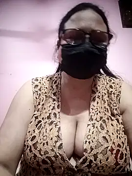 Snapshot of thehotlady chatting on November 20, 2025, 9:54 am thehotlady online show from November 20, 2025, 9:54 am