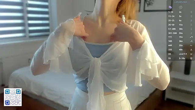 Snapshot of DimpledPoke chatting on October 21, 2025, 12:59 pm DimpledPoke online show from October 21, 2025, 12:59 pm