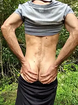 scorpionxl online show from September 14, 2025, 9:42 am