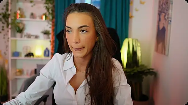 Alexis Love  online show from September 30, 2025, 1:17 pm