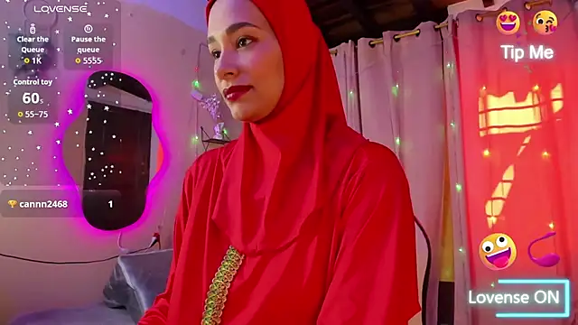 Snapshot of ShanaJamil chatting on September 22, 2025, 12:11 pm ShanaJamil online show from September 22, 2025, 12:11 pm