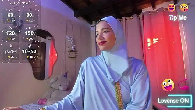 Snapshot of ShanaJamil chatting on November 12, 2025, 12:09 pm ShanaJamil online show from November 12, 2025, 12:09 pm