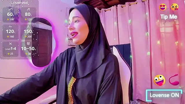 Snapshot of ShanaJamil chatting on October 7, 2025, 12:17 pm ShanaJamil online show from October 7, 2025, 12:17 pm