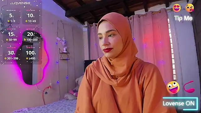 Snapshot of ShanaJamil chatting on December 15, 2025, 12:11 pm ShanaJamil online show from December 15, 2025, 12:11 pm