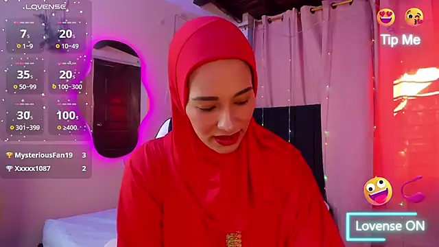 Snapshot of ShanaJamil chatting on October 15, 2025, 12:24 pm ShanaJamil online show from October 15, 2025, 12:24 pm