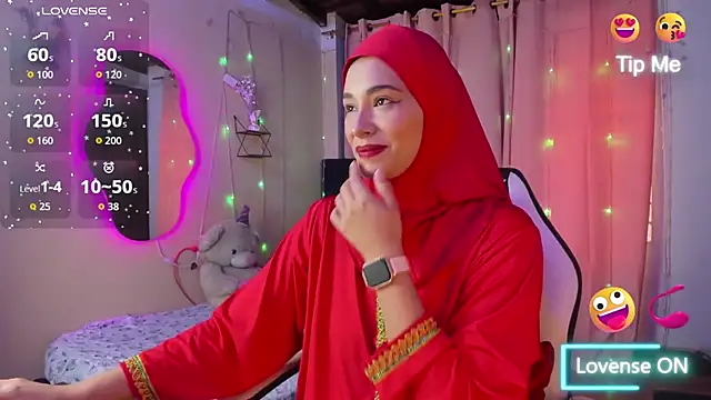 Snapshot of ShanaJamil chatting on December 4, 2025, 12:26 pm ShanaJamil online show from December 4, 2025, 12:26 pm