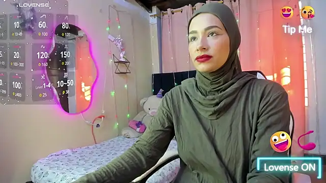 Snapshot of ShanaJamil chatting on December 14, 2025, 1:06 pm ShanaJamil online show from December 14, 2025, 1:06 pm