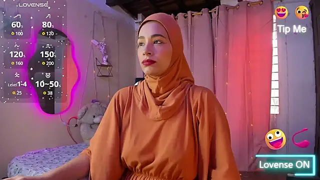 Snapshot of ShanaJamil chatting on December 3, 2025, 2:27 pm ShanaJamil online show from December 3, 2025, 2:27 pm