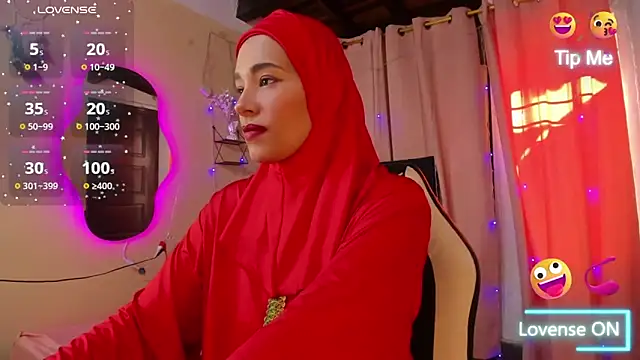 Snapshot of ShanaJamil chatting on October 6, 2025, 12:06 pm ShanaJamil online show from October 6, 2025, 12:06 pm