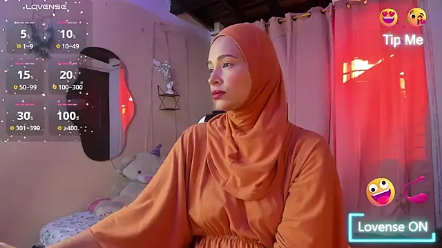 Snapshot of ShanaJamil chatting on November 10, 2025, 12:10 pm ShanaJamil online show from November 10, 2025, 12:10 pm