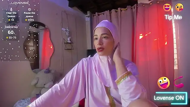 Snapshot of ShanaJamil chatting on November 26, 2025, 12:16 pm ShanaJamil online show from November 26, 2025, 12:16 pm