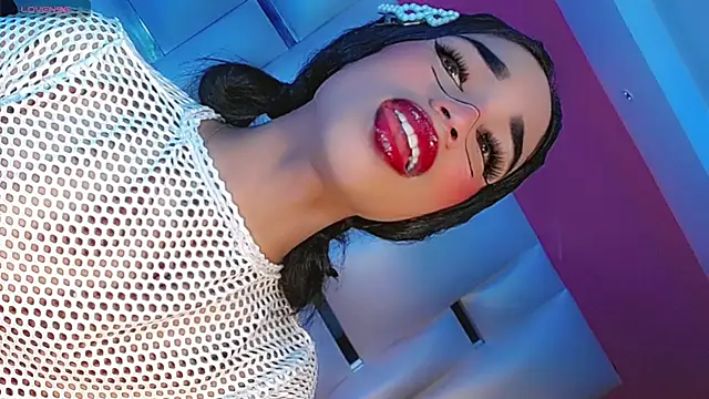 Snapshot of JessiscaWalker chatting on November 24, 2025, 8:09 pm JessiscaWalker online show from November 24, 2025, 8:09 pm