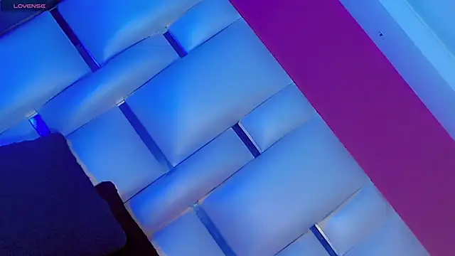 Snapshot of JessiscaWalker chatting on December 4, 2025, 7:13 pm JessiscaWalker online show from December 4, 2025, 7:13 pm