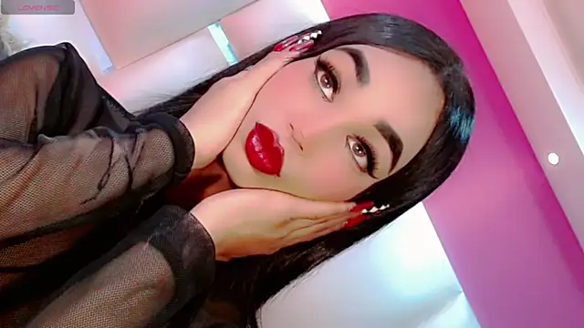 Snapshot of JessiscaWalker chatting on November 14, 2025, 8:23 pm JessiscaWalker online show from November 14, 2025, 8:23 pm