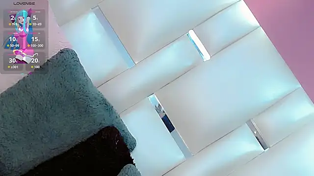 Snapshot of JessiscaWalker chatting on October 31, 2025, 7:54 pm JessiscaWalker online show from October 31, 2025, 7:54 pm