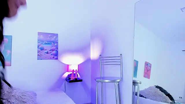 Snapshot of saray_rivas18 chatting on October 7, 2025, 11:11 am saray rivas18 online show from October 7, 2025, 11:11 am