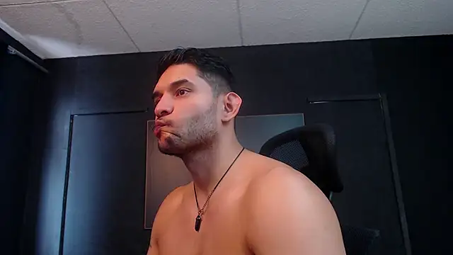 Snapshot of RichardMilleer chatting on February 7, 2026, 2:14 pm RichardMilleer online show from February 7, 2026, 2:14 pm