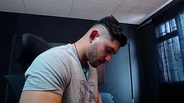 Snapshot of RichardMilleer chatting on January 13, 2026, 2:10 pm RichardMilleer online show from January 13, 2026, 2:10 pm