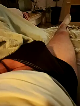 Snapshot of fullystroked chatting on November 9, 2025, 10:14 pm fullystroked online show from November 9, 2025, 10:14 pm