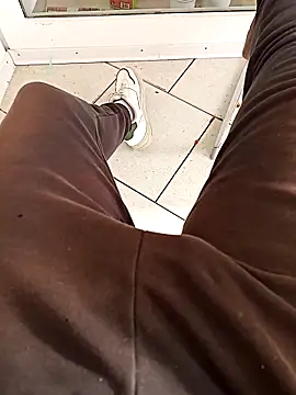 Snapshot of fullystroked chatting on October 24, 2025, 9:52 am fullystroked online show from October 24, 2025, 9:52 am